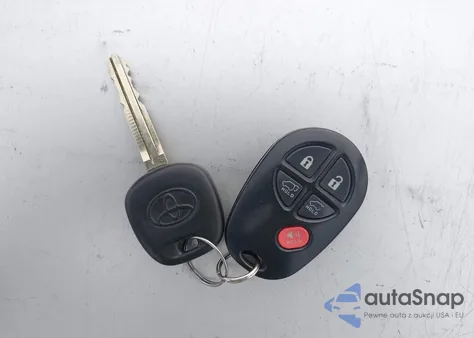 2012 Toyota Highlander Se V6 из США, поврежденный, VIN 5TDBK3EHXCS163825